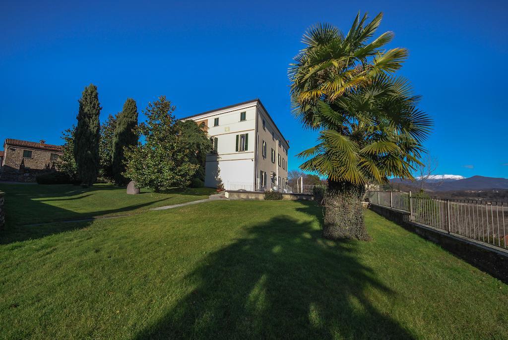 Villa Santa Maria Dell'Arco - Centro Oreb Cazzago San Martino Exterior photo
